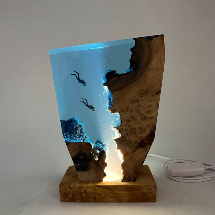 Stornfield | Frendorf - Elegant Oceanic Karst Diver Table Lamp for Your Home