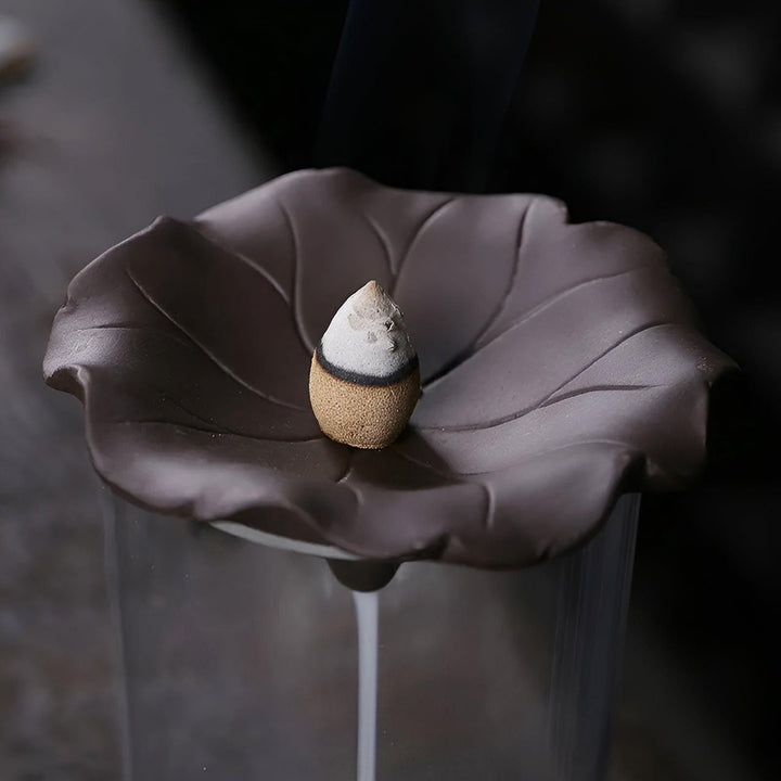 Elegant incense burner with reverse flow for a calm and relaxed atmosphere Stornfield