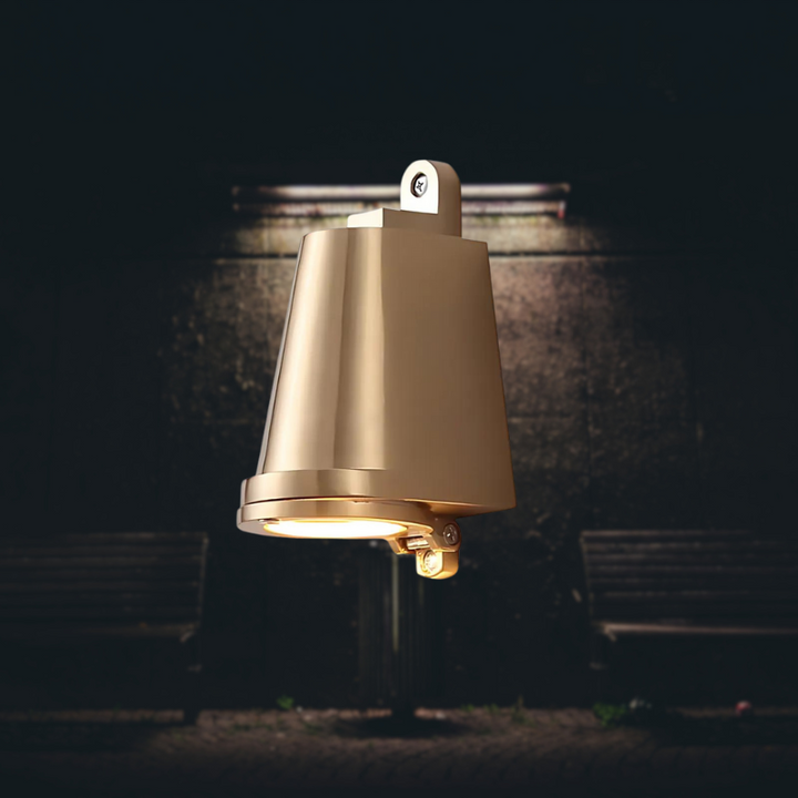 Elegant Outdoor Aluminum Wall Lamp | Stornfield