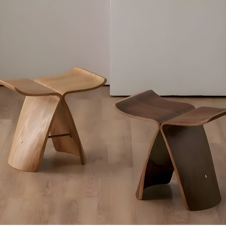 Handcrafted Wooden Bench – Rustic Seating made of Solid Wood | Stornfield