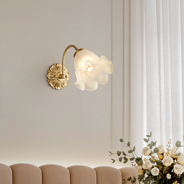 VintageGlow – Retro Glass Wall Light for Atmosphere | Stornfield