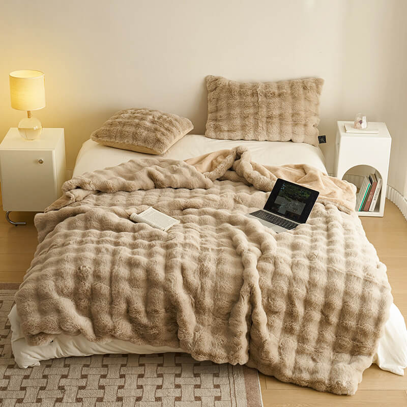Plush faux fur throw blanket for ultimate cozy warmth | Stornfield