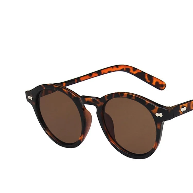 Natasha Sunglasses | Vintage & Stylish | Stornfield