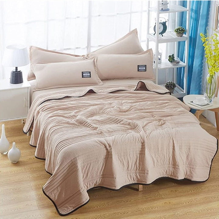Lightweight Summer Cool Comforter Ultra Cozy Soft Blanket | Stornfield