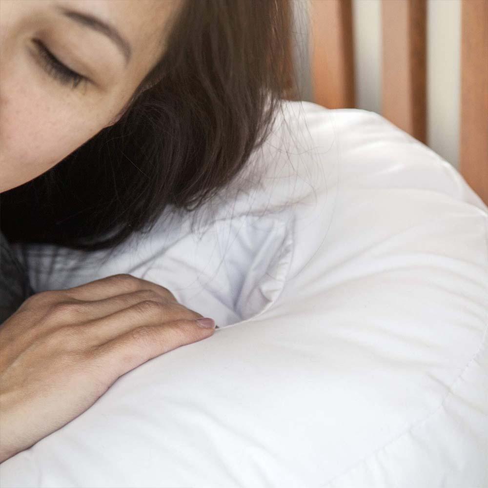 Stornfield | Therapeutic pillow for side sleepers