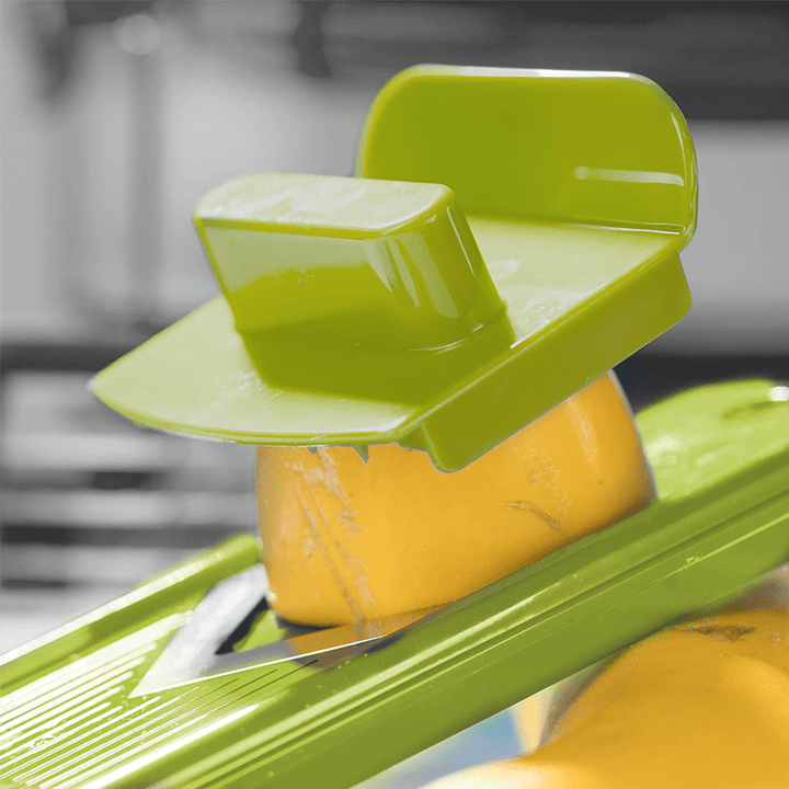 12-in-1 kitchen multifunction cutter | Stornfield
