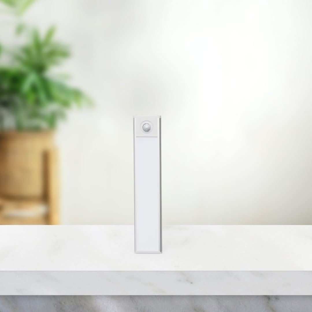 Stornfield | SmartHome - Wireless Motion Sensor LED Strip - No hassle with cables
