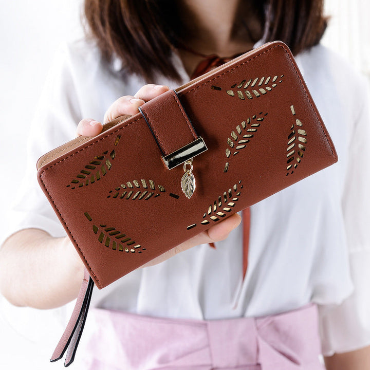Ladies long wallet with leaf pattern | Stornfield