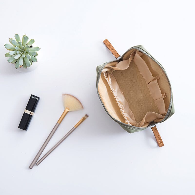 Travel Makeup Pouch for Women | Stornfield