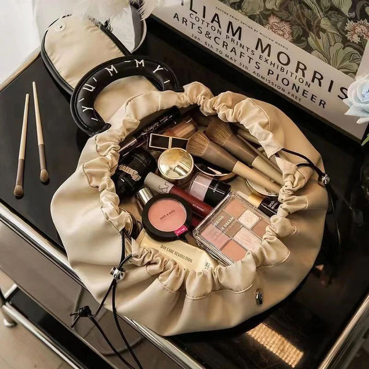 Drawstring handbag for makeup | Stornfield