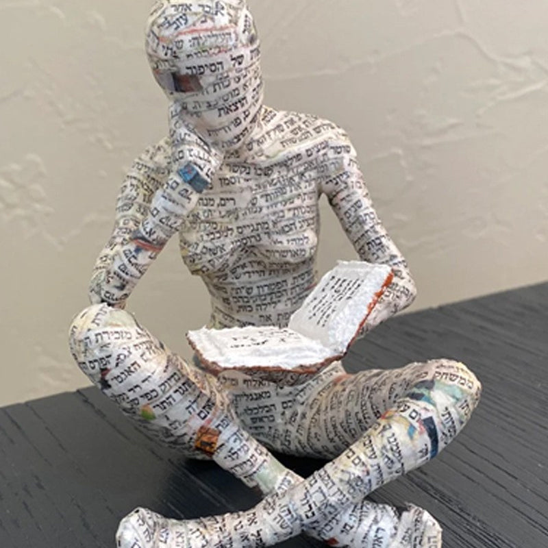 Resin Modern Reading Woman Statue Ornament in The Shape of a Scholar | Stornfield