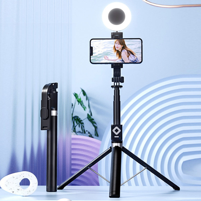 Selfie stick with LED fill light | Stornfield