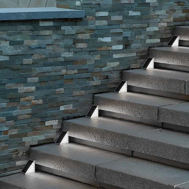 Triangular Intelligent Waterproof LED Solar Outdoor Step Lighting | Stornfield