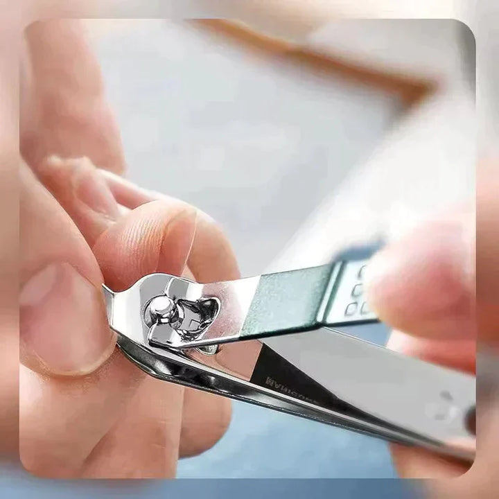 Spritz water protected nail clipper set | Stornfield