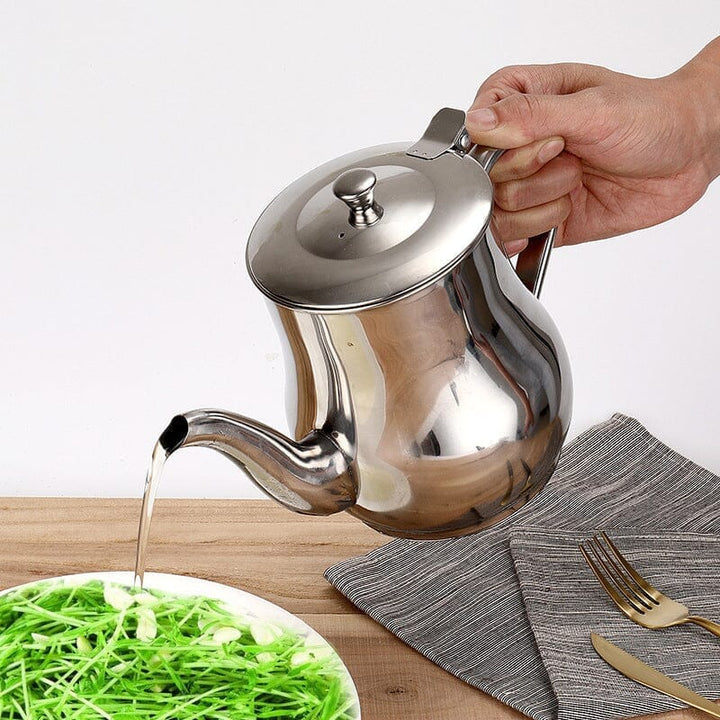 Stainless Steel Oiler | Stornfield