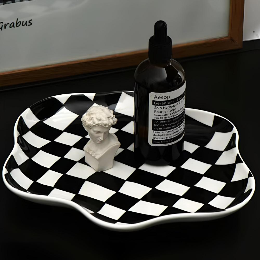 Checkered Accent Plate | Stornfield
