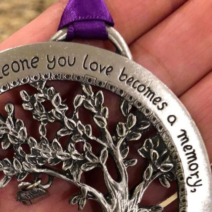 "When someone you love becomes a memory" - Solemn Christmas remembrance | Stornfield