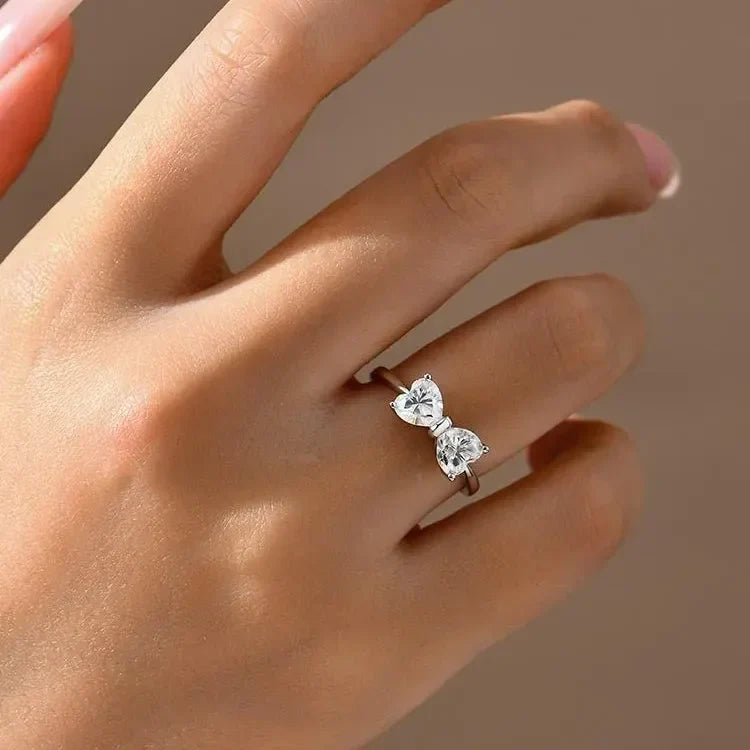 Stornfield | S925 Moissanite Feminine Bow Ring
