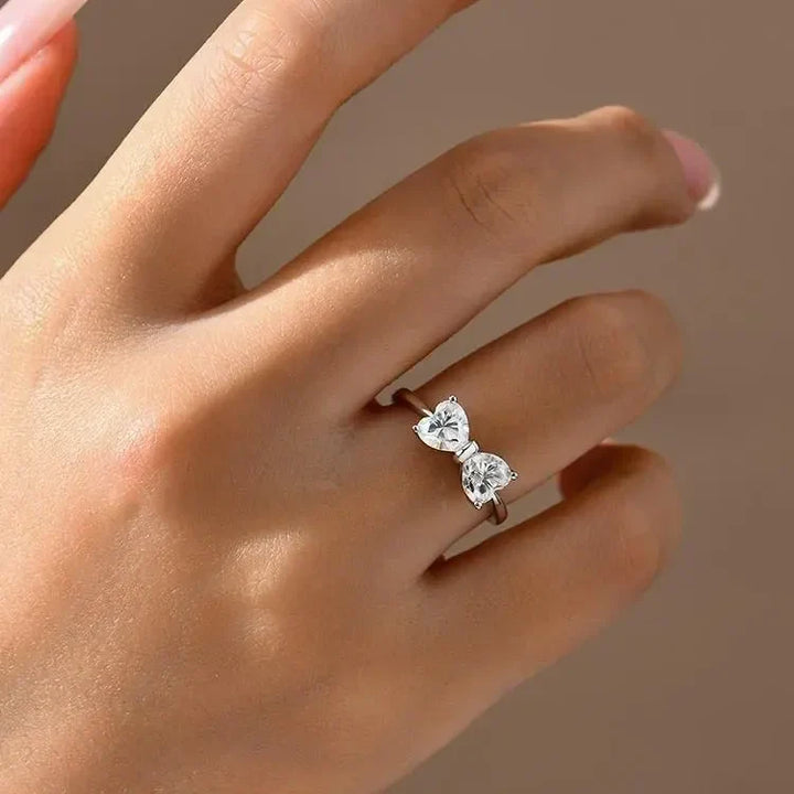 Stornfield | S925 Moissanite Feminine Bow Ring