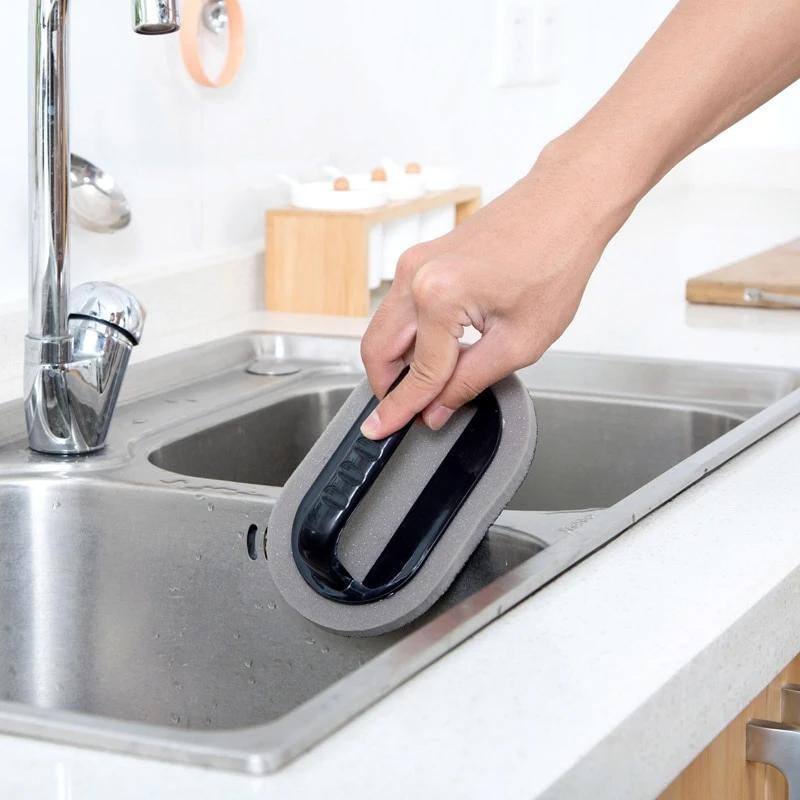 Magical sponge brush with handle | Stornfield