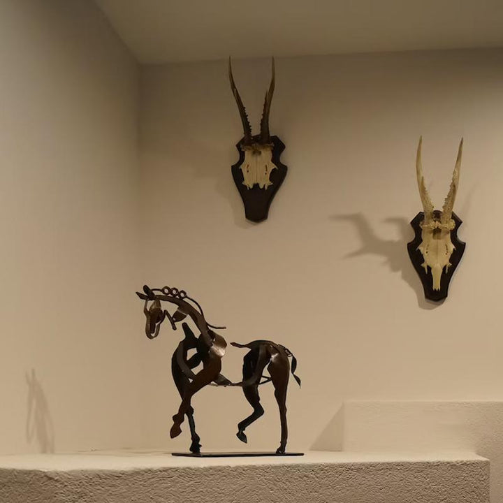 Handmade Metal Horse Sculpture "Adonis" | Stornfield