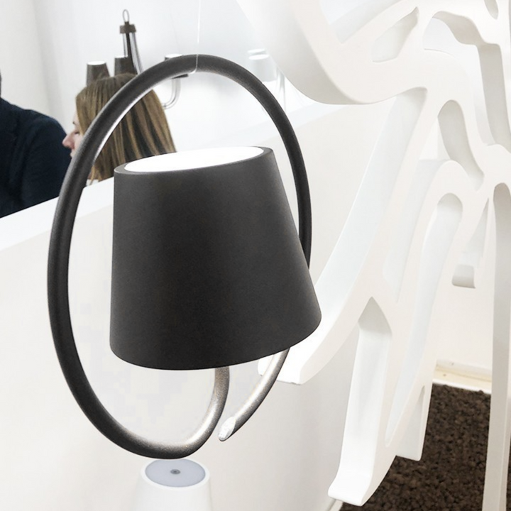 Stornfield | Emptyoo - Elegant suspension for a modern interior