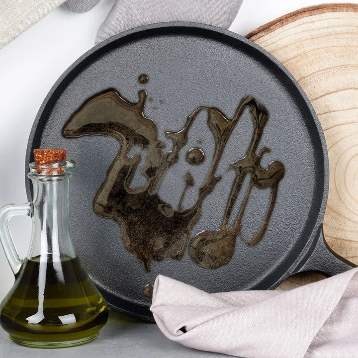 Cast iron pan 26 cm for even frying results | Stornfield