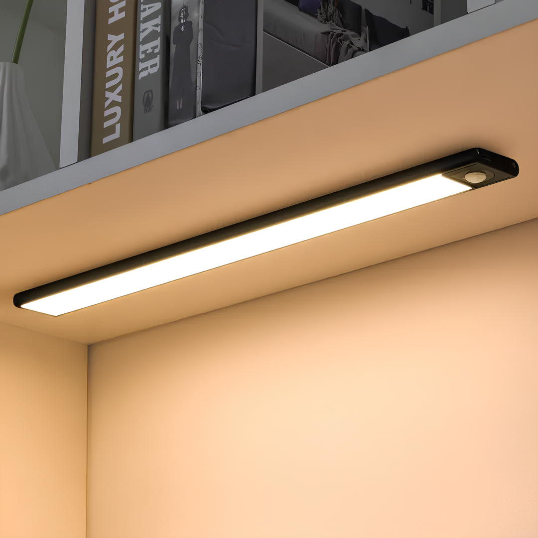 Wireless Motion Sensor Lamp - GlowMotion | Stornfield