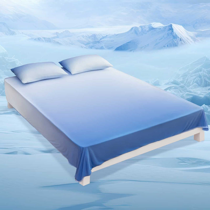 Q-Max > 0.5 Gradient Blue Cooling Blanket – Double-Sided, Breathable & Machine Washable | Stornfield