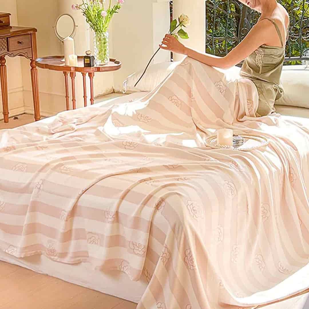 Cooling Bamboo Sheet - Soft, Lightweight and Breathable for Hot Sleepers | Stornfield