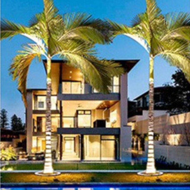 Elegant outdoor spotlights for charming evenings | Stornfield