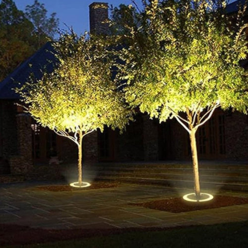 Elegant outdoor spotlights for charming evenings | Stornfield