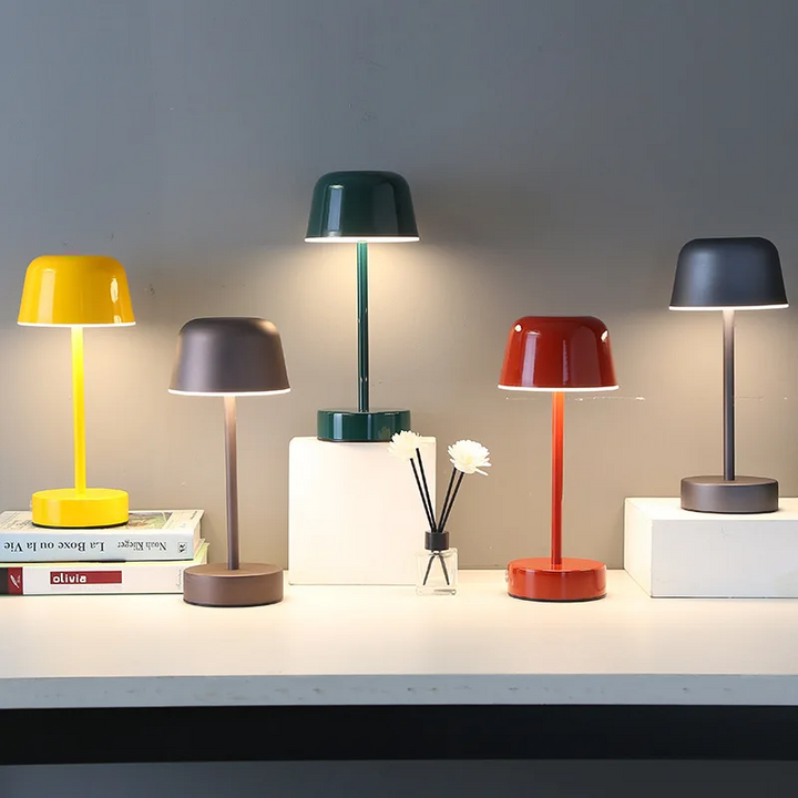 Stornfield | PRISMA PULSE FLARE – Dynamic LED Table Lamp