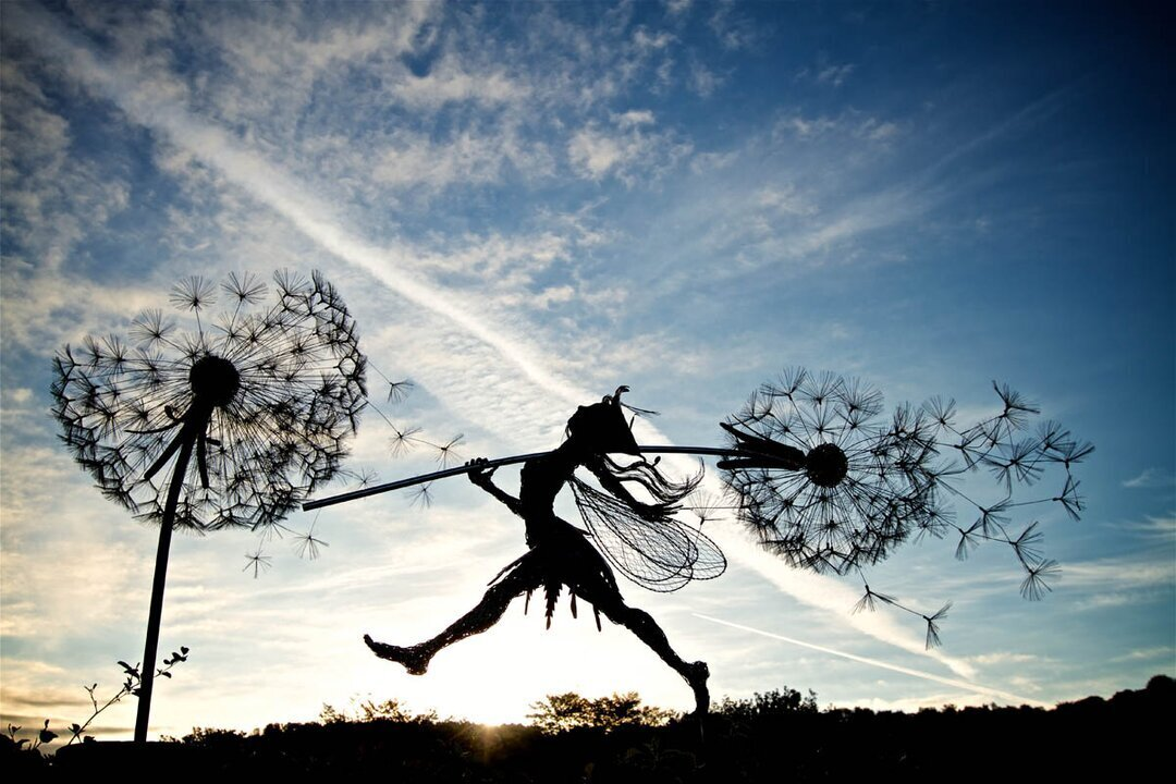 Stornfield | Perfect Wonderland Garden Decoration -The Naughty Spirits Are Dancing