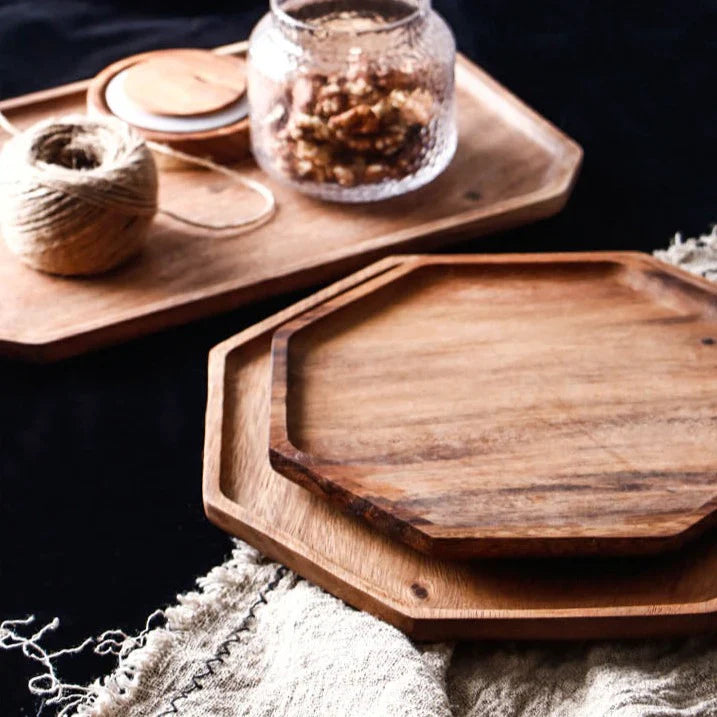 Honeycomb Acacia Plate Stornfield
