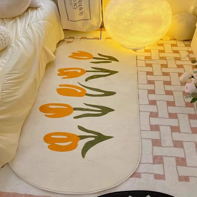 Stornfield | Bedside Table Tulips