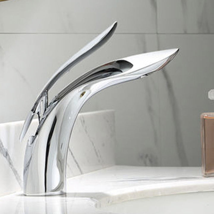 Stornfield | Robinet mélangeur à 1 trou en laiton avec levier pour lavabo Robinet rond moderne pour salle de bain
