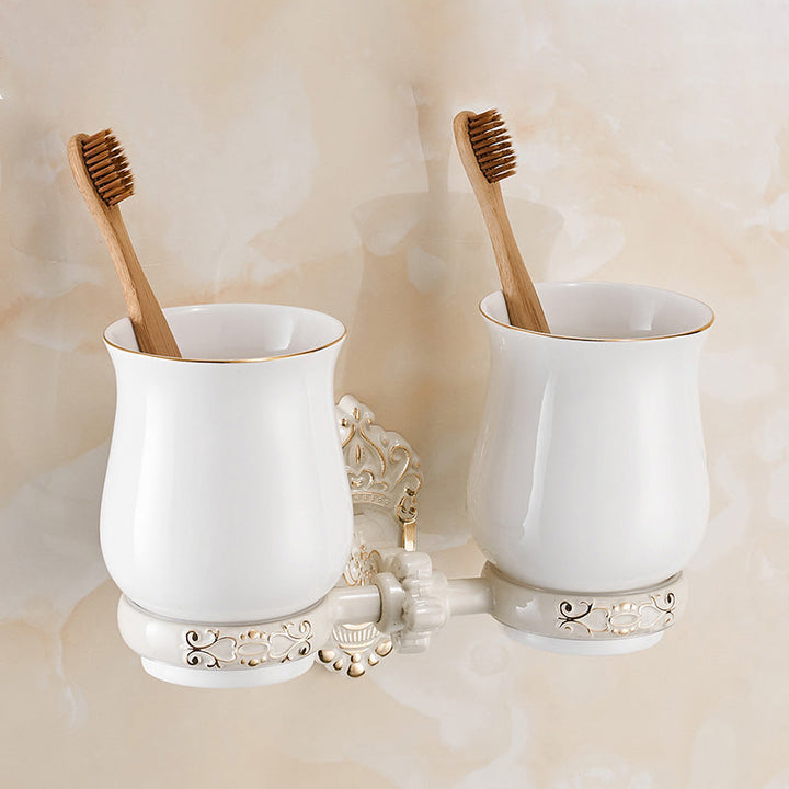 Stornfield | Traditional Bathroom Accessory Set White Bathroom Accessory Hardware Set