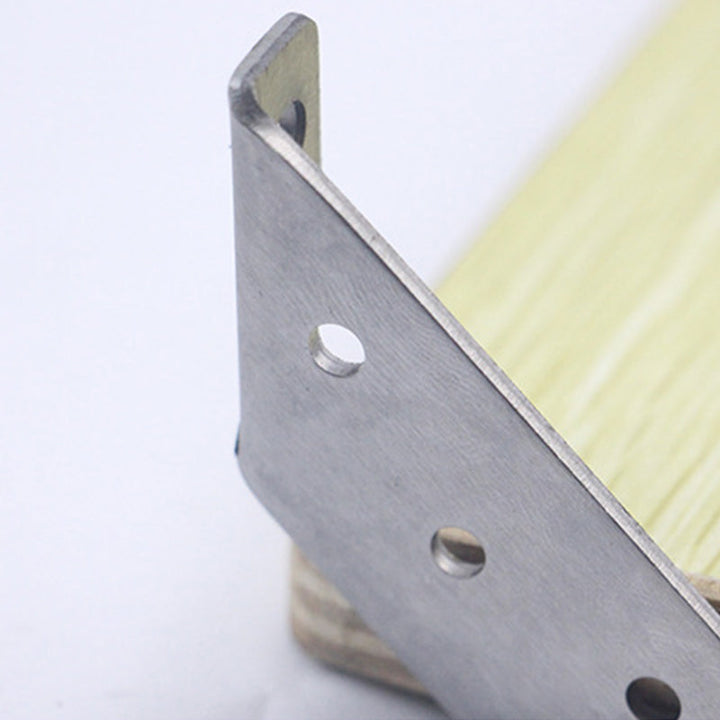 Triangular support bracket | Stornfield
