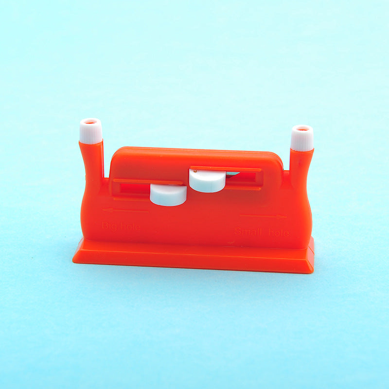 Automatic double-headed needle threader | Stornfield
