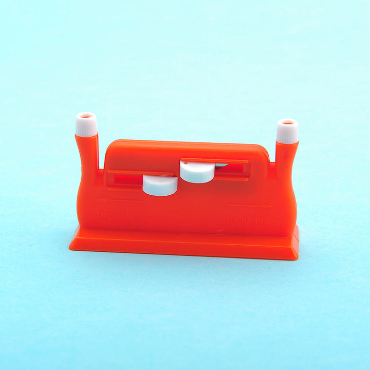 Automatic double-headed needle threader | Stornfield