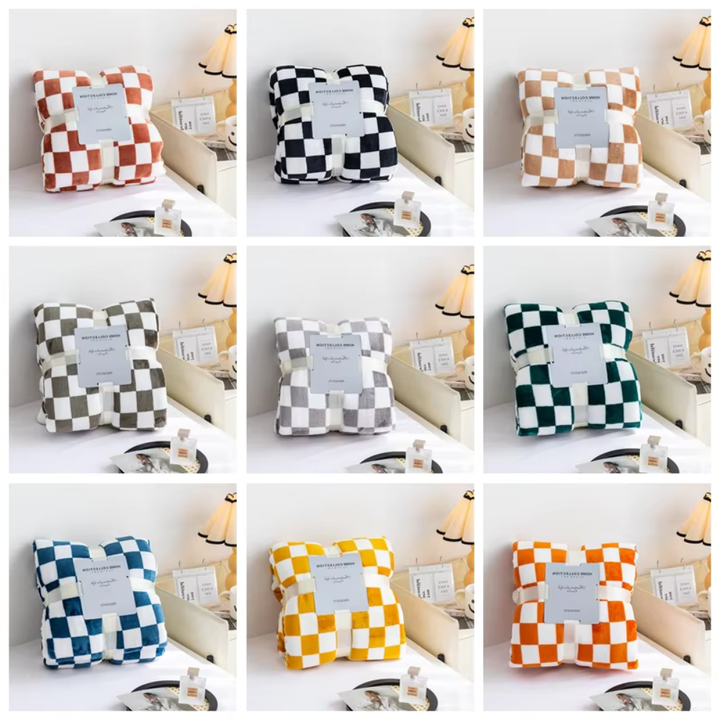 Stornfield | Stylish blanket in checkered pattern for your home