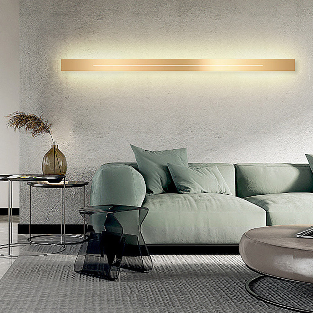 Modern LED Wall Lamp - LumièreGold | Stornfield