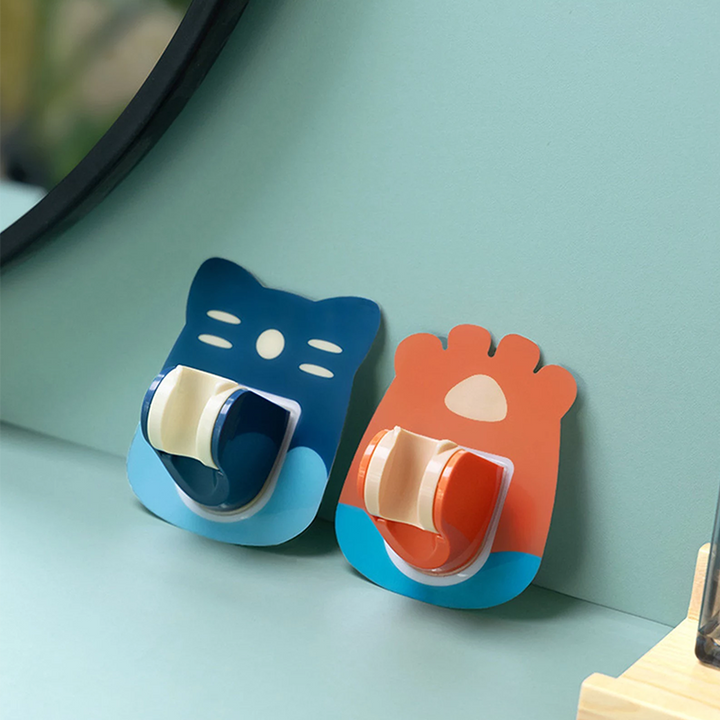 Cartoon Self-Adhesive Shower Bracket | Stornfield