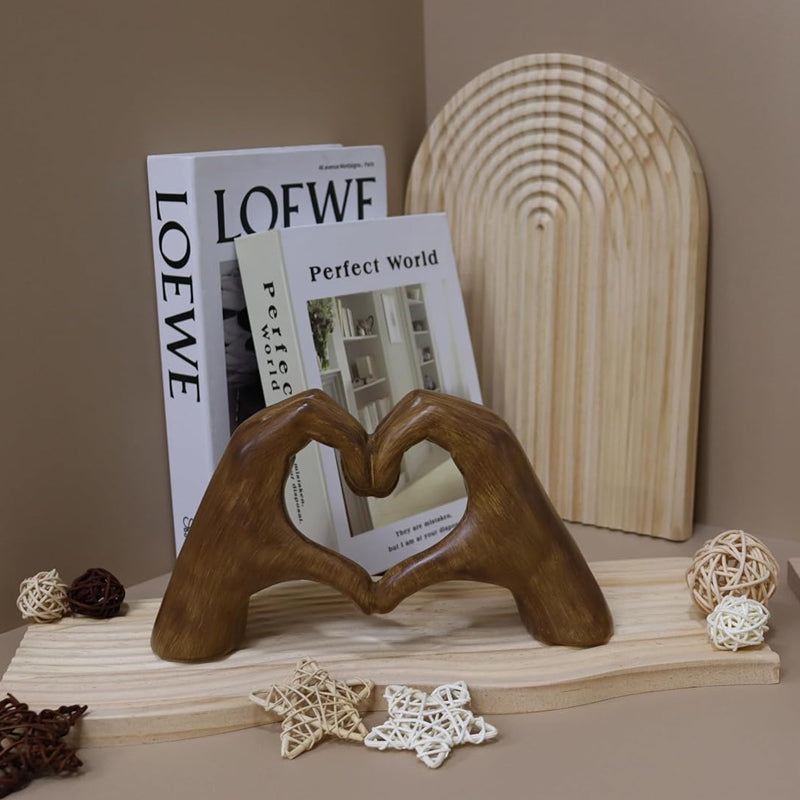 Hands of the Heart Statue | Stornfield