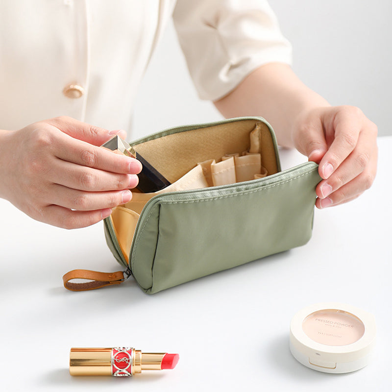 Travel Makeup Bag for Women | Stornfield