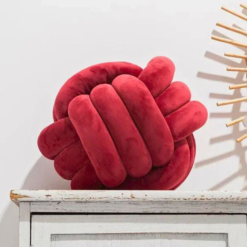 Stornfield | Scandinavian Knot Velvet Cushion