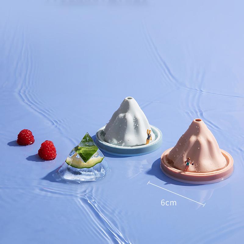 Reusable Silicone Snow Mountain Iceberg Ice Cube Mold with Lid | Stornfield