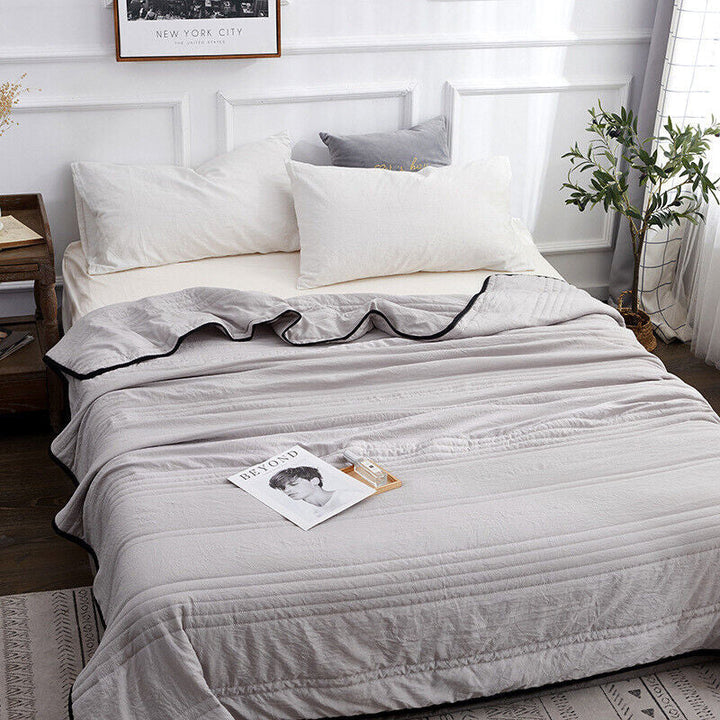 Lightweight Summer Cool Comforter Ultra Cozy Soft Blanket | Stornfield