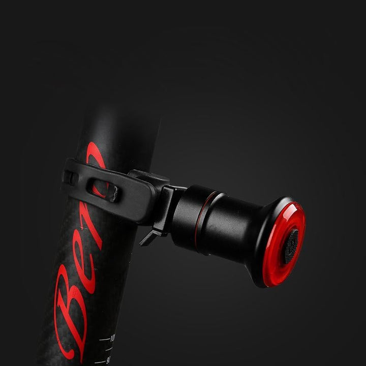 VeloSafe Slim – USB rechargeable smart bike tail light with brake sensor | Stornfield